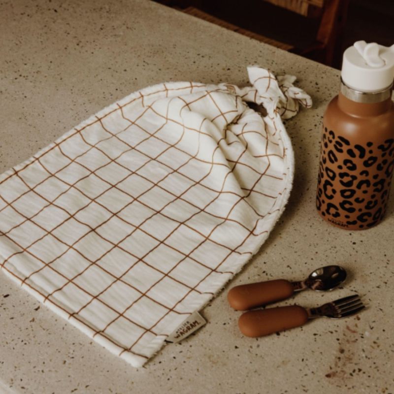 Serviette de cantine Gaze Grands Carreaux Atelier Wagram Ambiance 3