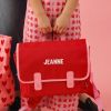 Cartable A4 maternelle Rouge personnalisable (33 cm) Atelier Wagram Ambiance 2