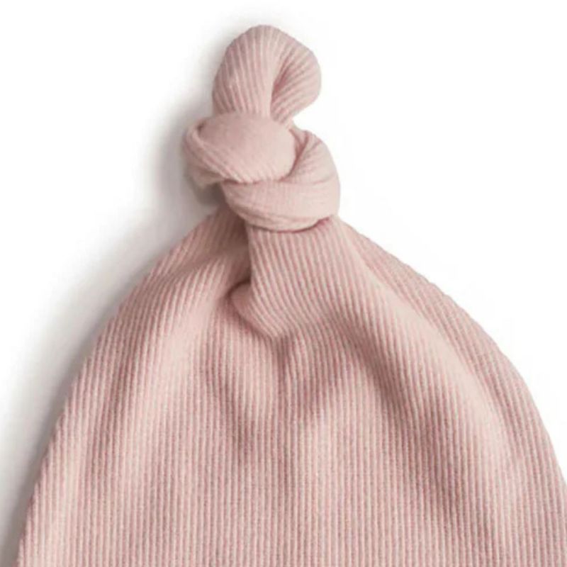 Bonnet de naissance côtelé Blush Mushie Produit 2