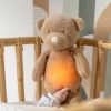 Peluche veilleuse Sleepy Teddy Ours Caramel Nattou Ambiance 5