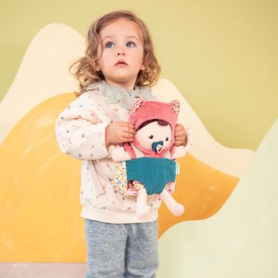 Poupée Jeanne et son porte bébé