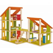 Maison chalet meublée  par Plan Toys