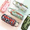 Trousse scolaire Fraises A Little Lovely Company Ambiance 8