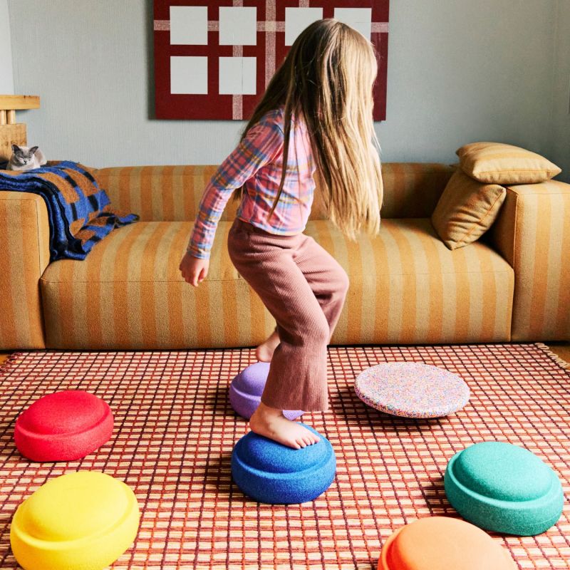 Jeu de motricité Stapelstein Rainbow Set classic Stapelstein Ambiance 2
