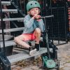 Trottinette Highwaykick 3 LED Forest Scoot and ride Ambiance 4