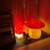 Petite lampe veilleuse champignon Rouge Egmont Toys Ambiance 7