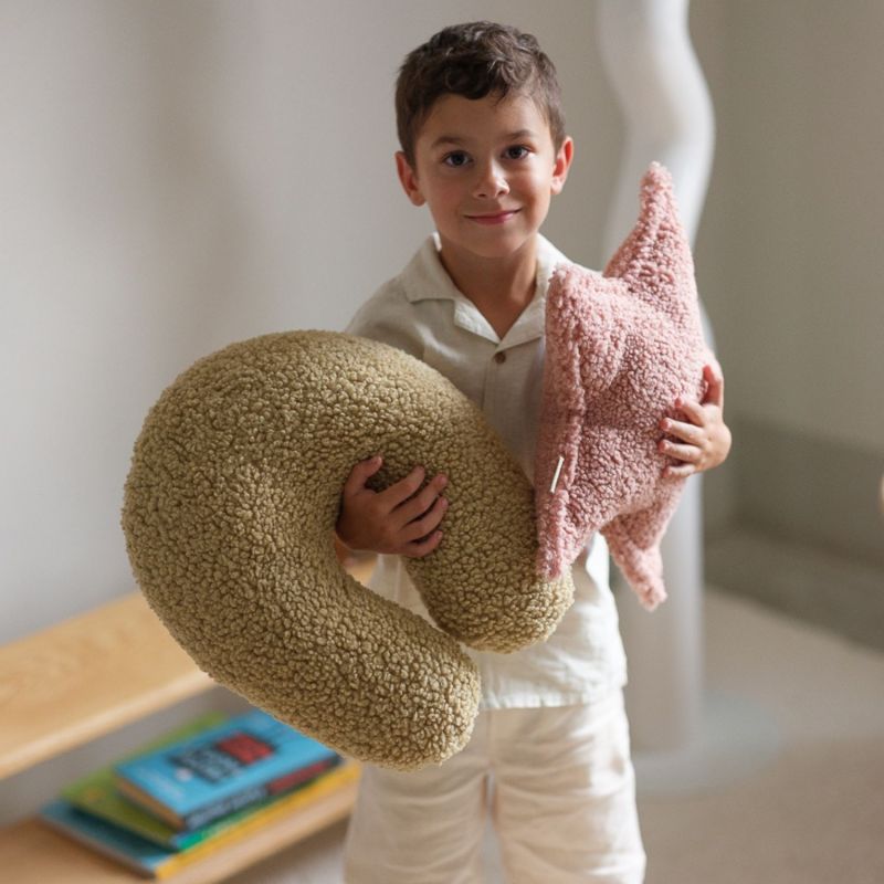 Coussin étoile Guava Pink molletonné Wigiwama Ambiance 3