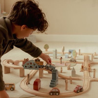 Circuit de train XXL en bois