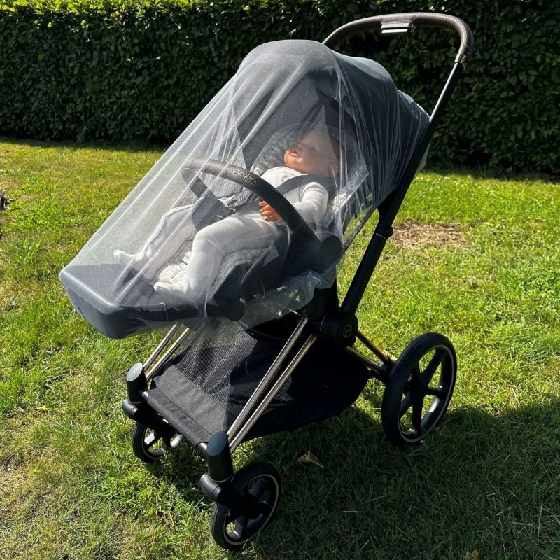 Moustiquaire pour poussette bébé MOSKITO PREMIUM dark grey Kaiser Ambiance 2