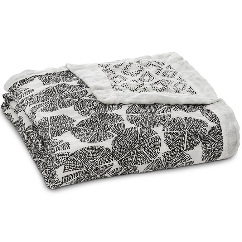 Couverture de rêve Dream Blanket Silky Soft In Motion (120 x 120 cm) aden + anais