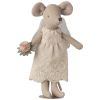 Couple de mariés dans son joli coffret Maman et Papa Maileg Produit 3