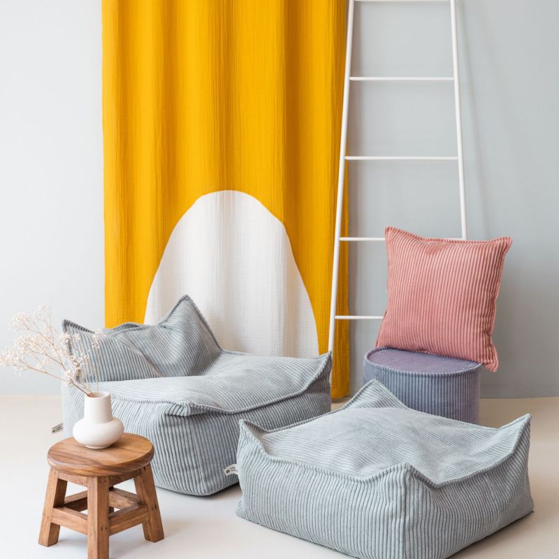 Fauteuil pouf et repose-pieds Peppermint Green velours côtelé Wigiwama Ambiance 6