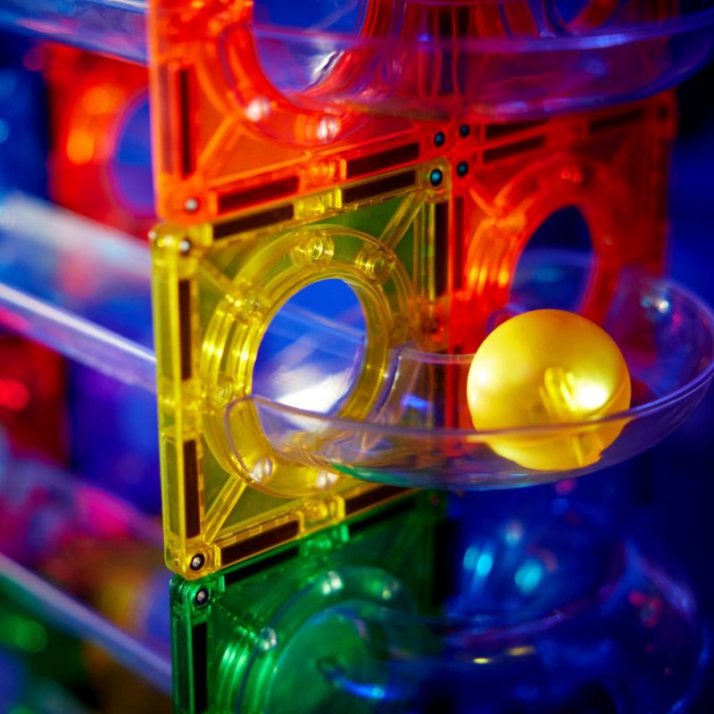 Circuit de billes magnétique et lumineux Dazzling Lights Intense (100 pièces) Cleverclixx Ambiance 6