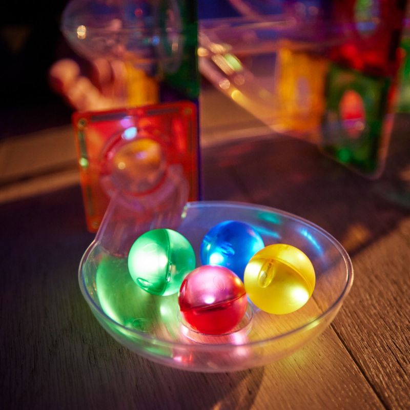 Circuit de billes magnétique et lumineux Dazzling Lights Intense (100 pièces) Cleverclixx Ambiance 8