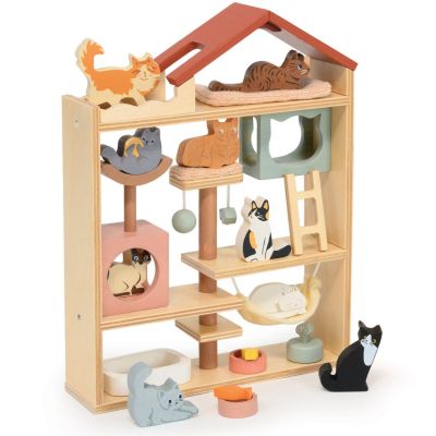 Hôtel pour chats en bois