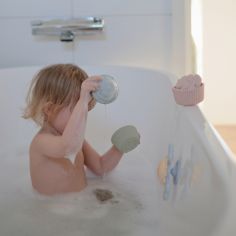 Lot de 4 jouets de bain Cupcake Mix and Max