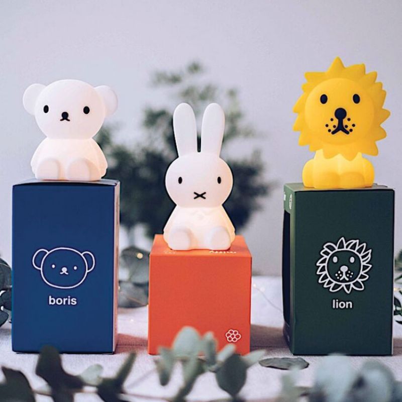 Image d'ambiance de présentation du produit Veilleuse Bundle of Light Miffy (15 cm) - Mr Maria