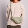 Sac banane Andrea Vert Argile Hindbag Ambiance 2
