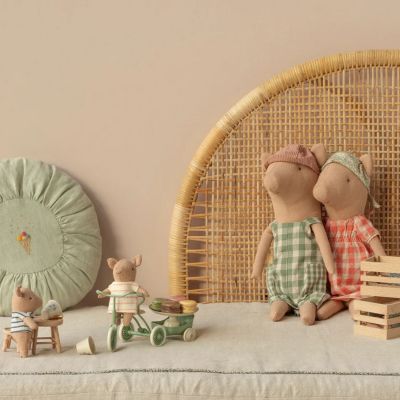 Peluche cochon fille