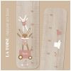 Toise en bois Lapin Doudou rose personnalisable Charlie et Suzie Ambiance 5