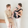 Porte bébé enfant Alta Hip Onyx Black Ergobaby Ambiance 7