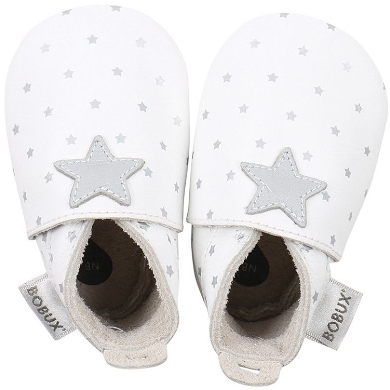Chaussons bébé en cuir Soft soles Étoile gris et blancs (9-15 mois) Bobux