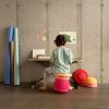 Tabouret enfant modulaire Base pink Stapelstein Ambiance 3