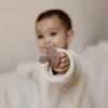 Sucette ChooChoo Extra-Fine Mocha Mousse (6 mois et +) Elhée Ambiance 4