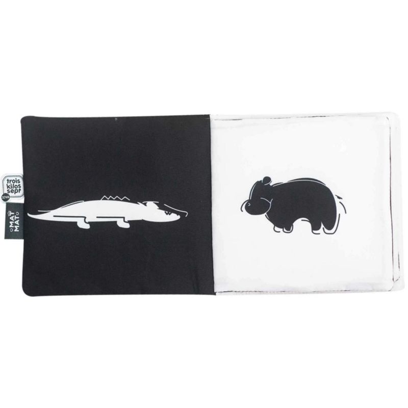Livre noir et blanc en tissu Tam Tam Trois Kilos Sept Produit ouvert 2