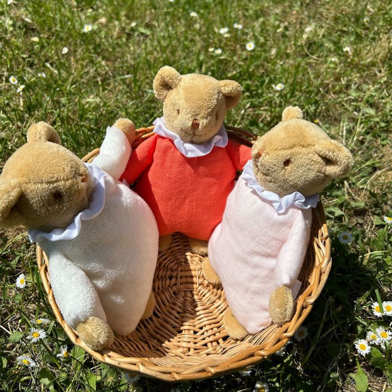 Doudou avec hochet Ours Rose poudré Trousselier Ambiance 6