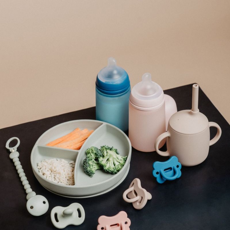 Biberon en silicone Colour Essence Beige (240Ml) Suavinex Ambiance 5