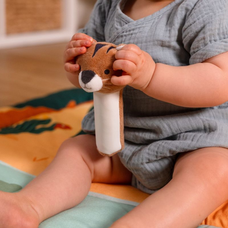 Hochet pouêt Tim le Tigre Little Big Friends Ambiance 7