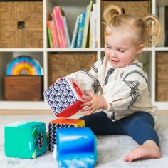 Set de 4 cubes souples Explore & Discover