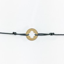 Bracelet cordon bébé médaille Mini Croix Romane 10 mm (or jaune 750°)  par Maison La Couronne