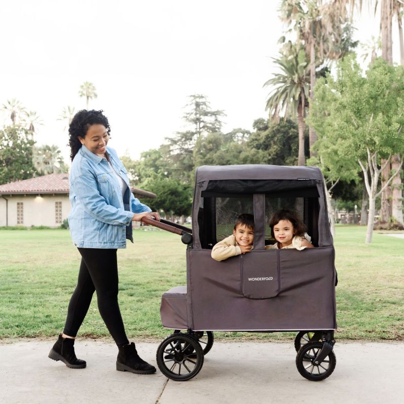 Housse de pluie pour chariot de transport enfant W2 Luxe-Elite Wonderfold Ambiance 8