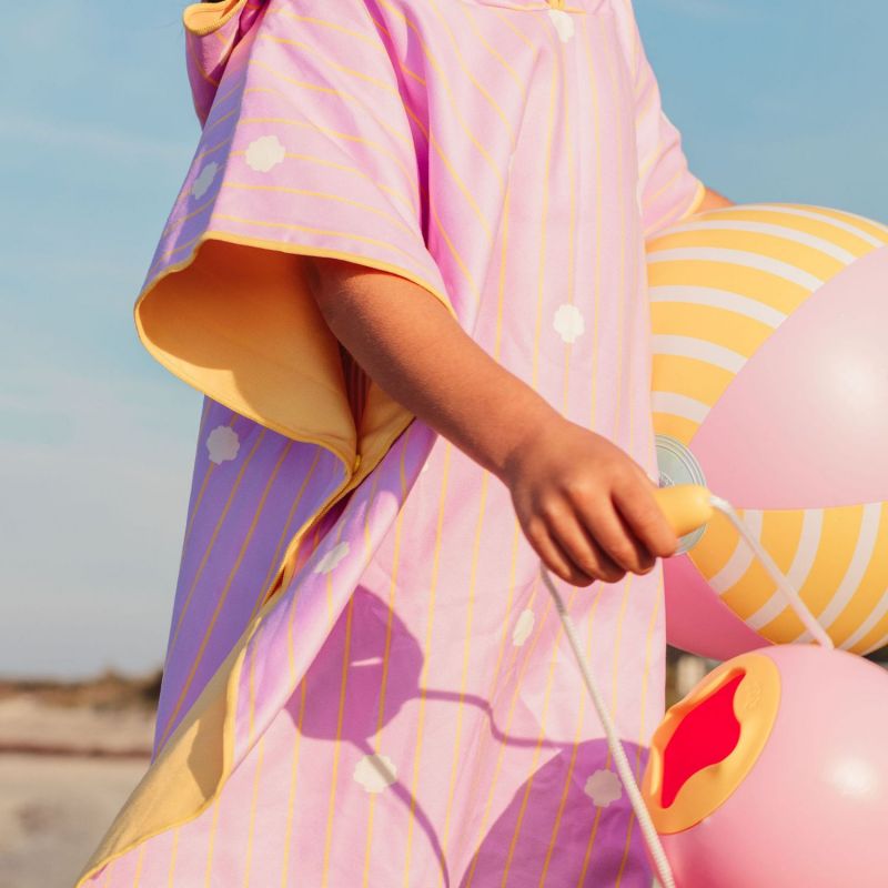 Poncho de plage Rose Banana (60 x 60 cm) Quut Ambiance 6