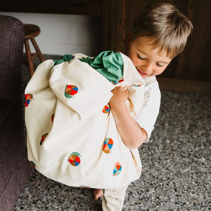 Sac à jouet 2 en 1 Original Snail Play&Go Ambiance 5