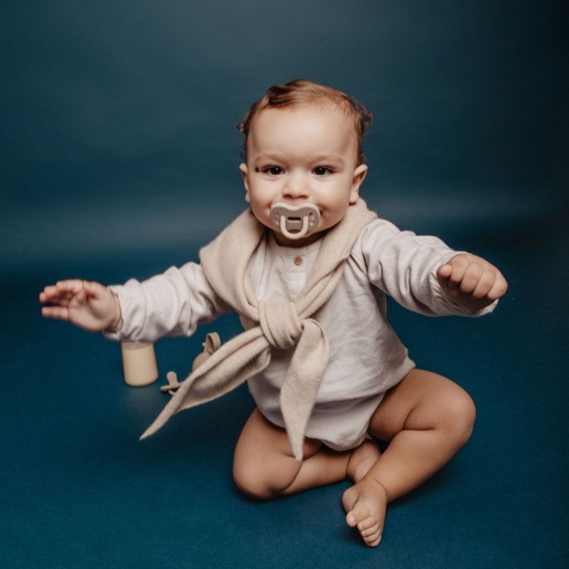 Sucette réversible SXPro Colour Essence Beige (0-6 mois) Suavinex Ambiance 2