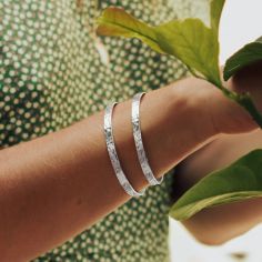 Jonc ruban martelé (argent 925)