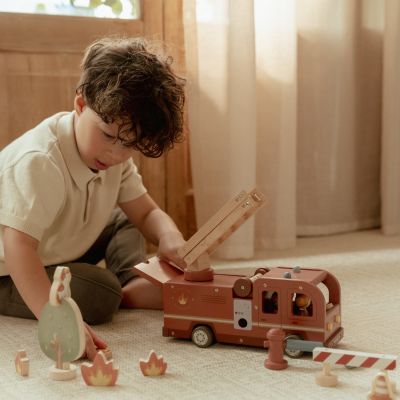 Camion de pompiers et accessoires en bois