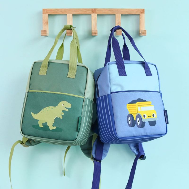 Sac à dos bébé carré Camion A Little Lovely Company Ambiance 8