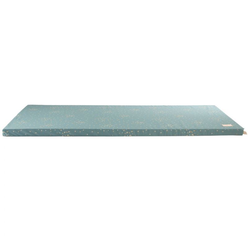 Matelas de sol St Barth Gold confetti Magic green (60 x 120 cm) Nobodinoz