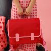 Cartable A4 maternelle Rouge (33 cm) Atelier Wagram Ambiance 4