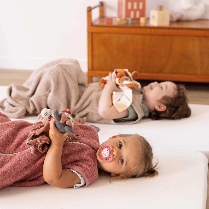 Gigoteuse ajustable en éponge TOG 1 Sable (6-24 mois) Trois Kilos Sept Ambiance 7