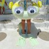 Bouée gonflable Monty le monstre (60 x 50 cm)  par Sunnylife