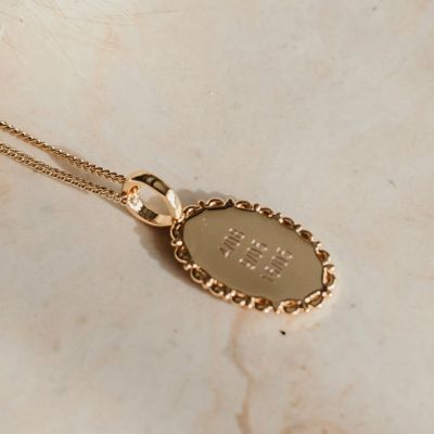 Collier médaille ovale Florale personnalisable (or jaune 18 carats)