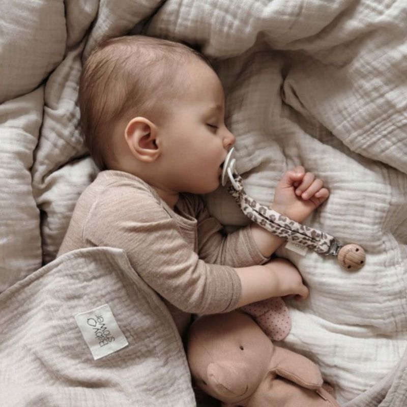 Attache sucette Wood Wild Print Babyshower Ambiance 2