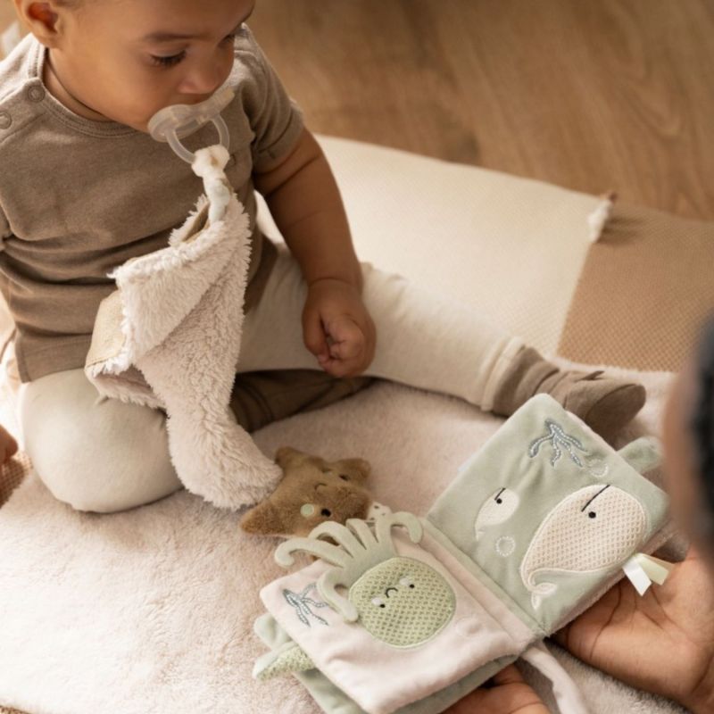 Livre sensoriel Animals Laurel Baby's Only Ambiance 2