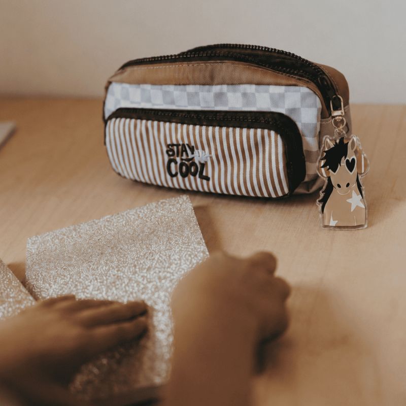 Trousse scolaire Lina écume Zakuw Ambiance 5