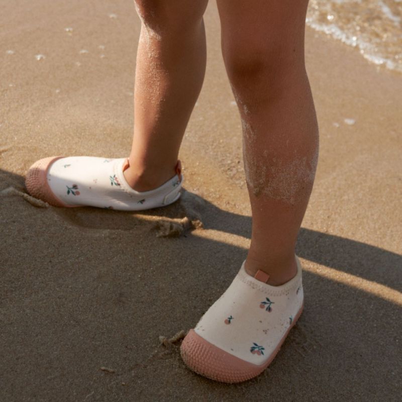 Chaussures d'eau Sanjia Peach (pointure 24) Liewood Ambiance 2